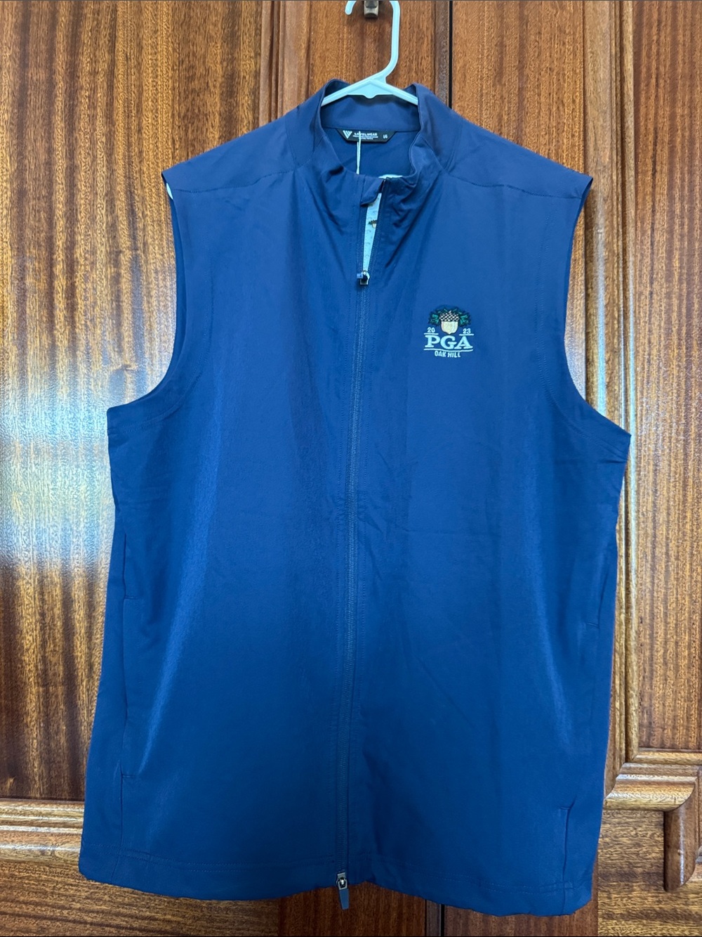 Navy Blue PGA Tour Men’s Blue Full-Zip Golf Vest